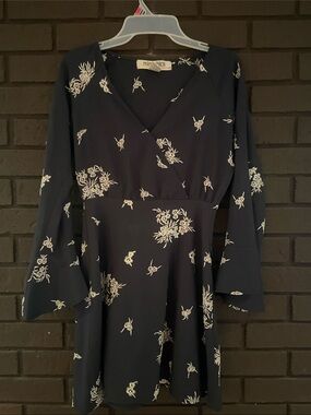 Mimi Chica Navy and White Floral Long Sleeve Wrap Dress